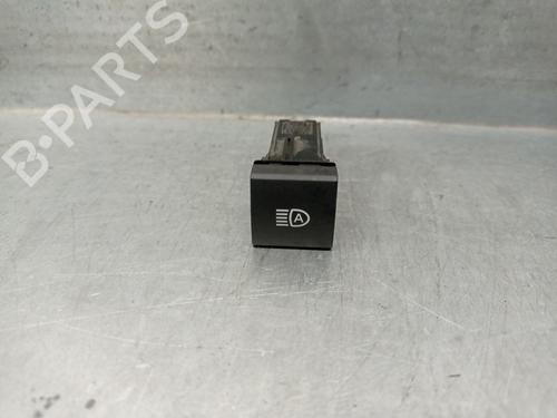 Used Switch TOYOTA YARIS (_P13_) 1.5 (NSP131_) (112 hp) 23426879