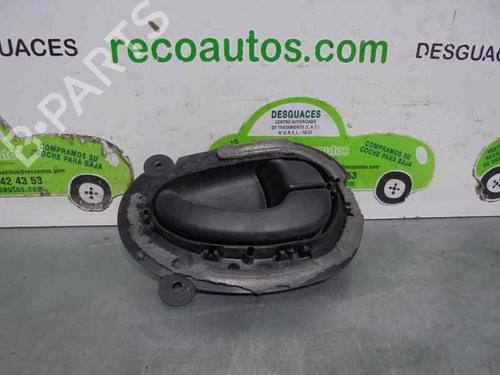 Used Front right interior door handle PEUGEOT 406 (8B) 2.0 HDI 110 (109 hp) 3216979