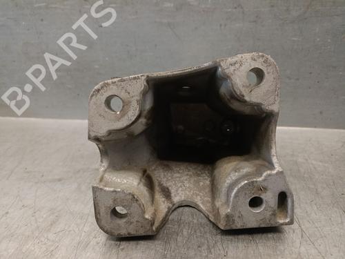 Engine mount JAGUAR F-PACE (X761) 2.0 TD4 | BP30144201M89 