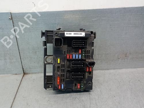 Sikringsdåse CITROËN BERLINGO / BERLINGO FIRST Box Body/MPV (M_) 1.6 HDI 75 (MB9HW) (75 hp) 30881365
