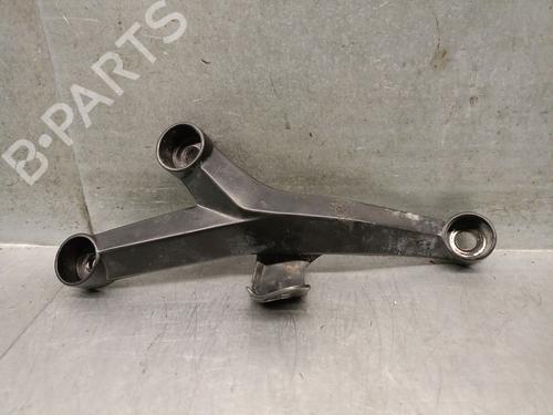 Used Engine mount Engine mount KTM MOTORCYCLES DUKE 125 Duke ABS (15 hp) 33977628 33977628