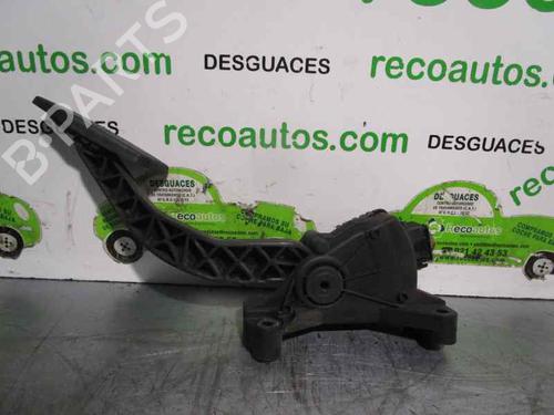 Pedal KIA CERATO I Hatchback (LD) 1.5 CRDi 327002FXXX | 050824A0241