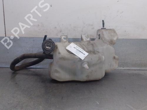 Used Windscreen washer tank Windscreen washer tank 38048249 38048249