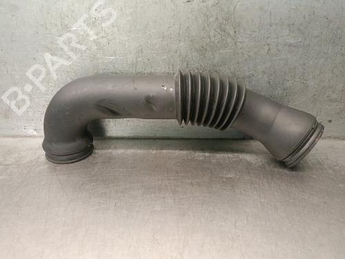 Used Pipe FORD FIESTA V (JH_, JD_) 1.4 16V (80 hp) 32657455