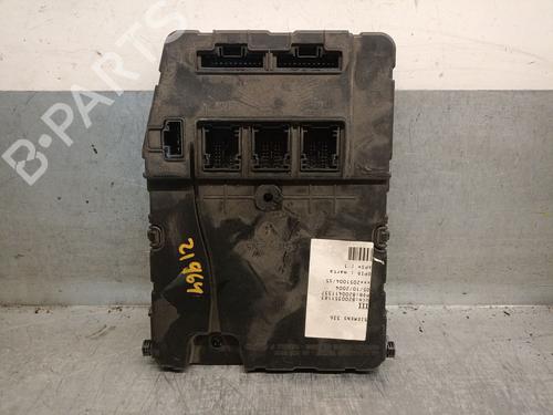Used Fuse box RENAULT MEGANE II (BM0/1_, CM0/1_) 1.9 dCi (BM0G, CM0G) (120 hp) 23039512