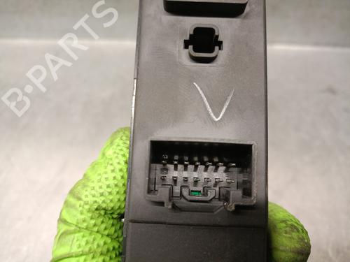 Right front window switch MAZDA 2 (DE_, DH_) 1.5 (DE5FS) | BP31013875I26 