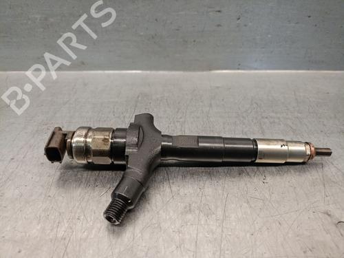 Injector OPEL VECTRA C (Z02) 3.0 CDTi (F69) (184 hp) 30636207
