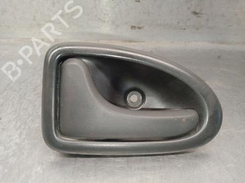 Used Front right interior door handle Front right interior door handle NISSAN PRIMASTAR Van (X83) 2.0 dCi 115 (114 hp) 39685465 39685465
