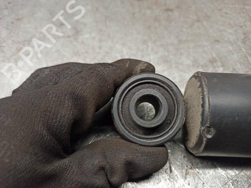 Left rear shock absorber KIA SORENTO I (JC) 2.5 CRDi 4WD | BP8689511M18 