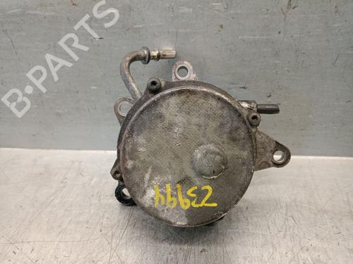 Used Vacuum pump OPEL VECTRA C (Z02) 3.0 CDTi (F69) (184 hp) 30636204