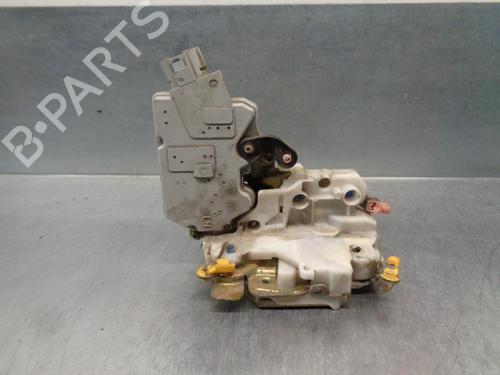 Used Front left lock NISSAN PRIMERA (P11) 2.0 TD (90 hp) 9294055