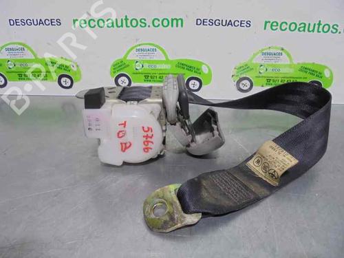 Ceinture de sécurité arrière droite TOYOTA COROLLA Verso (ZER_, ZZE12_, R1_) 2.0 D-4D (CUR10_, CUR10R) (116 hp) 7444084