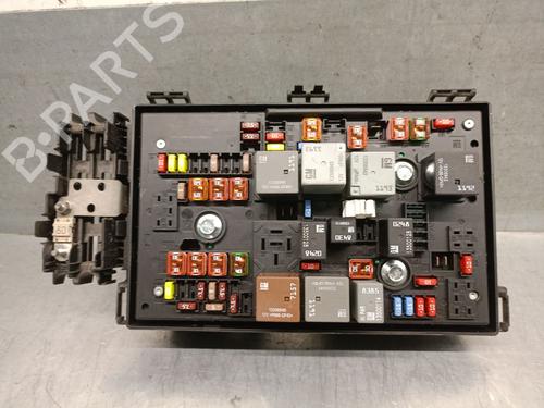 fuse-box-opel-astra-j-p10-2009-2010-2011-2012-2013-2014-2015-2016-38074866 main image