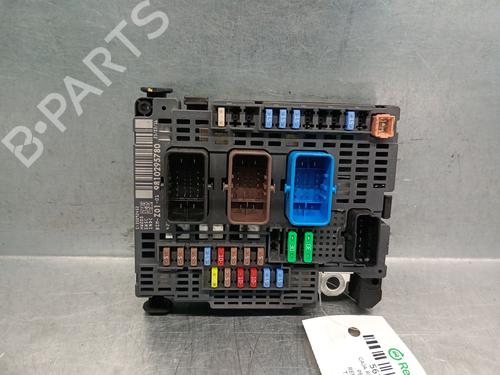 Sikringsdose PEUGEOT 308 II (LB_, LP_, LW_, LH_, L3_) 1.2 THP 130 (131 hp) 29424775