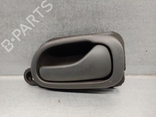 Used Front right interior door handle RENAULT SAFRANE II (B54_) 2.2 dT (B54G) (113 hp) 13248283