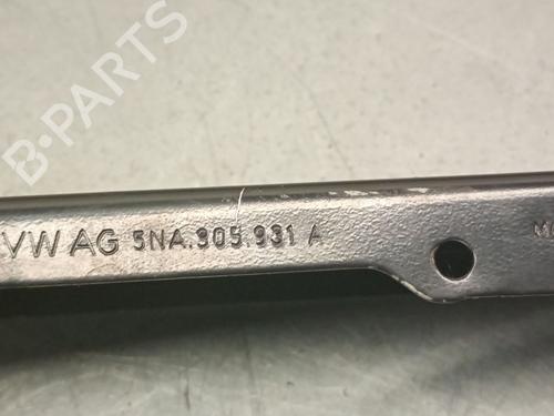 Venstre forlygtestøtte VW TIGUAN (AD1, AX1) 1.5 TSI | BP30044657C157 