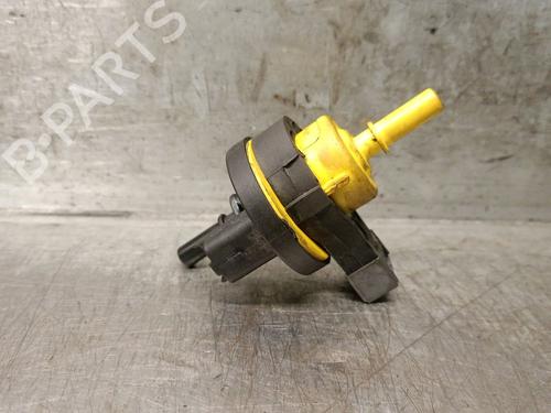 Used Electronic module RENAULT CAPTUR II (HF_) LPG (HFMT) (101 hp) 29754387