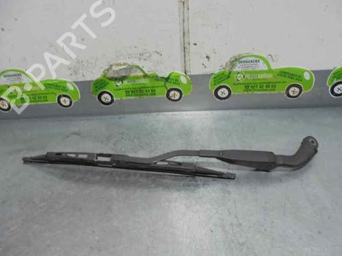 Used Rear windshield wiper arm KIA CARENS II MPV (FJ) 2.0 CRDi (113 hp) 3470654