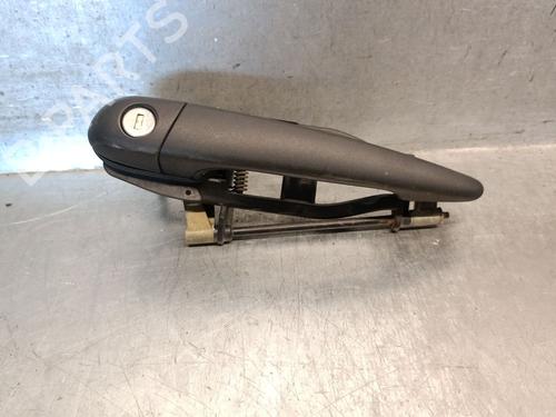 Used Front left exterior door handle BMW 3 (E46) 320 d (150 hp) 27981169