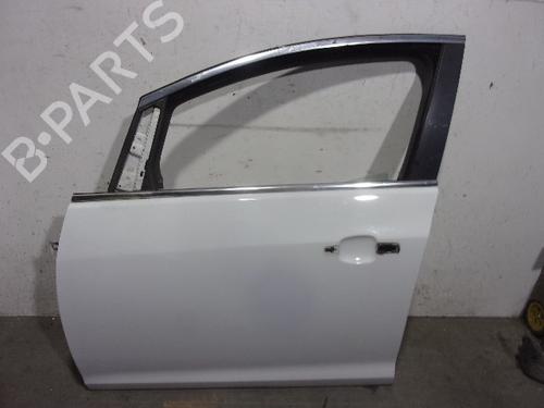 Used Left front door OPEL ASTRA J Sports Tourer (P10) 1.7 CDTI (35) (125 hp) 18253540