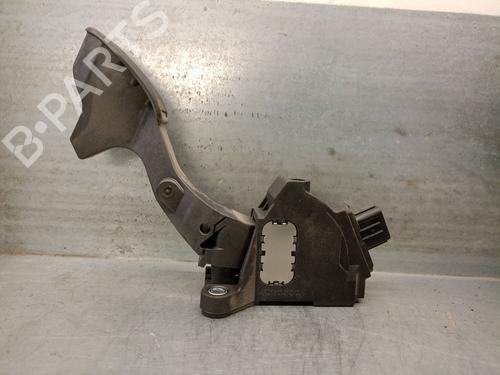 Used Pedal TOYOTA YARIS (_P13_) 1.5 Hybrid (NHP130_) (101 hp) 25238434