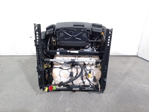 Right front seat AUDI A4 B6 Avant (8E5) | BP33235898C16 - Image 9