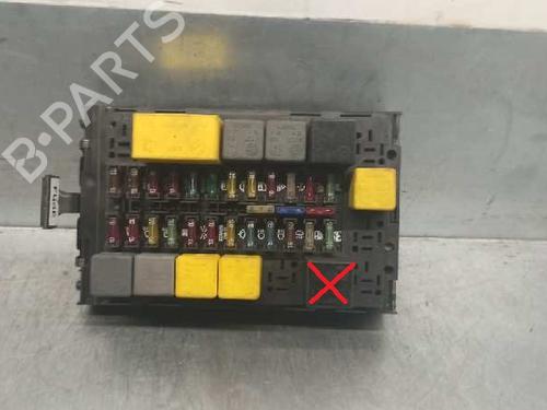 Fuse box ALFA ROMEO 146 (930_) 1.6 16V T.S. (930.B2C) BP7475747E1