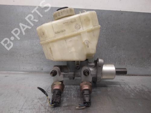 Used Brake master cylinder BMW 3 Compact (E46) 320 td (150 hp) 17138986