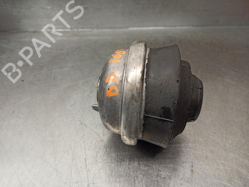 Used Engine mount MERCEDES-BENZ 124 Saloon (W124) [1984-1993]  11117720