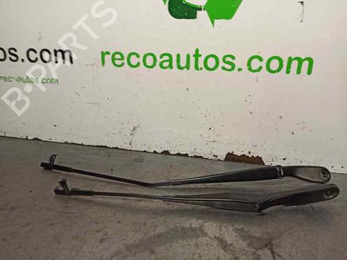 Used Front windshield wiper arm VOLVO V50 (545) 1.8 (125 hp) 5399548