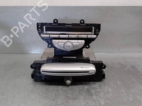 Used Radio Radio 17997871 17997871