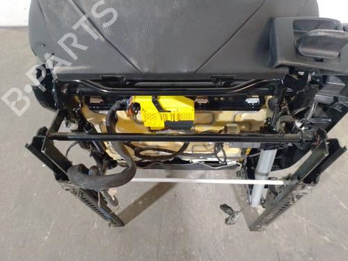 Left front seat BMW 5 Touring (F11) 520 d | BP22215098C15 