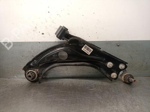 Used Right front suspension arm CITROËN C5 AIRCROSS (A_) 1.2 PureTech 130 (ARHNSJ) (131 hp) 27649983