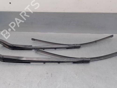 Brazo limpia delantero AUDI A8 D3 (4E2, 4E8) 4.0 TDI quattro (275 hp) 17117348
