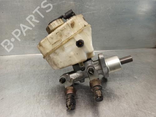 Used Brake master cylinder BMW 3 (E46) 320 d (150 hp) 15259218