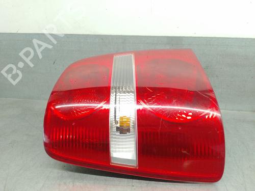 Left taillight VW TOURAN (1T1, 1T2) 2.0 TDI | BP25782812C34 