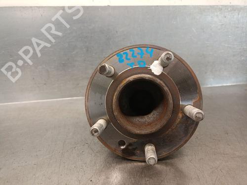 Used Right rear steering knuckle VOLVO V40 Hatchback (525) D2 (120 hp) 24808435