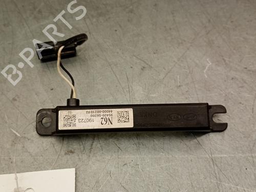 antennabase-kia-xceed-cd-2019-32282886 main image