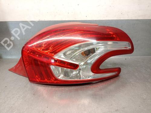 Used Right taillight Right taillight 37240145 37240145