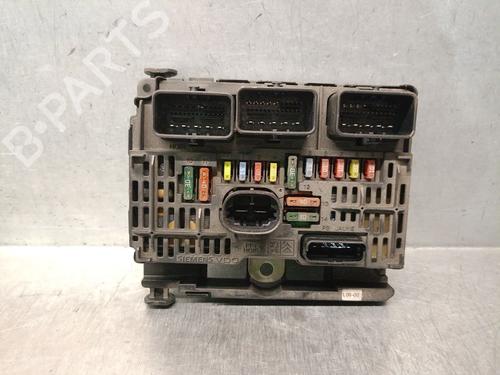 Used Fuse box Fuse box CITROËN C5 II (RC_) 1.6 HDi (RC8HZB) (109 hp) 39466642 39466642