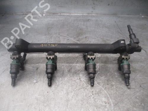 Used Injection rail Injection rail 8914549 8914549