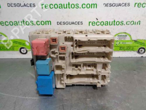 Used Fuse box TOYOTA YARIS (_P9_) 1.0 VVT-i (KSP90_, KSP90R) (69 hp) 5158300