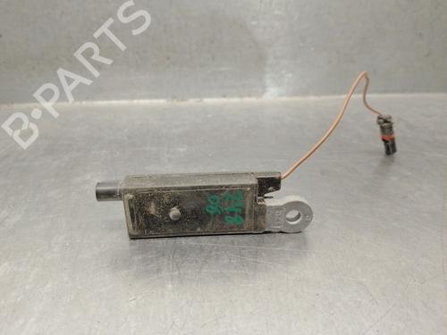 Antenne/Base JAGUAR F-PACE (X761) 2.0 TD4 AWD | BP33977615C140 - Image 2