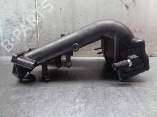 Intake manifold PEUGEOT 806 (221) 2.0 | BP5887350M70