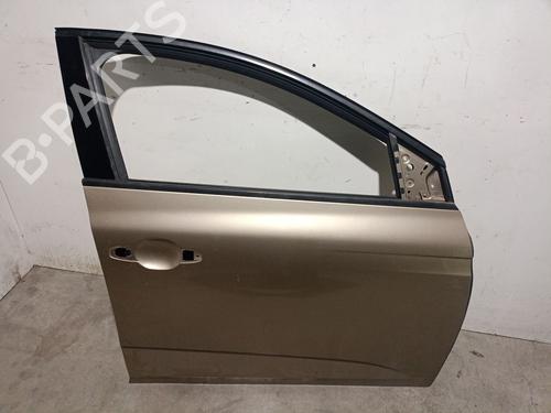 Used Right front door RENAULT MEGANE IV Hatchback (B9A/M/N_) 1.5 dCi 110 (B9A3) (110 hp) 31775320