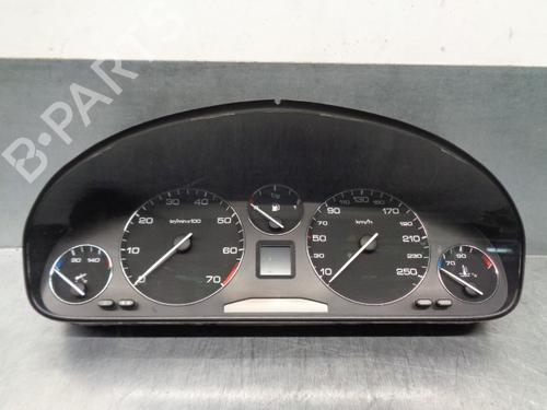 Used Instrument cluster PEUGEOT 607 (9D, 9U) 3.0 V6 24V (207 hp) 9432890