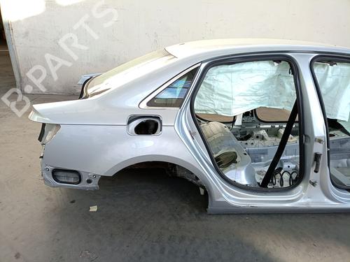 Right rear fenders AUDI A4 B9 (8W2, 8WC) 2.0 TDI quattro 8W5810076