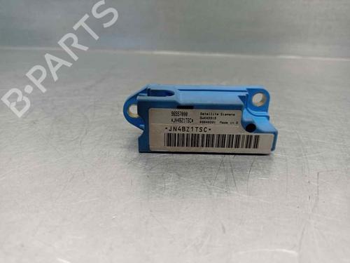 Module électronique DAEWOO LACETTI Hatchback (KLAN) 1.4 (95 hp) 13941167