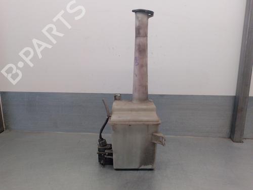 Used Windscreen washer tank HYUNDAI SANTA FÉ I (SM) 2.0 CRDi (113 hp) 13025563