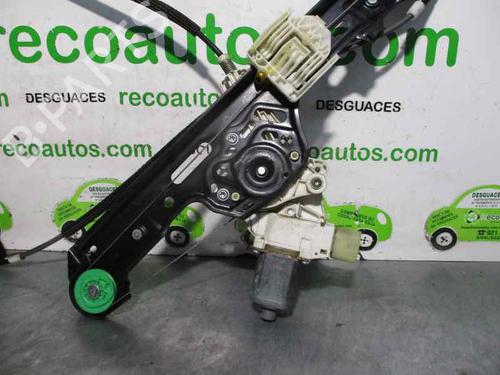 Front right window mechanism BMW 1 (E87) 118 d | BP3016489C23 